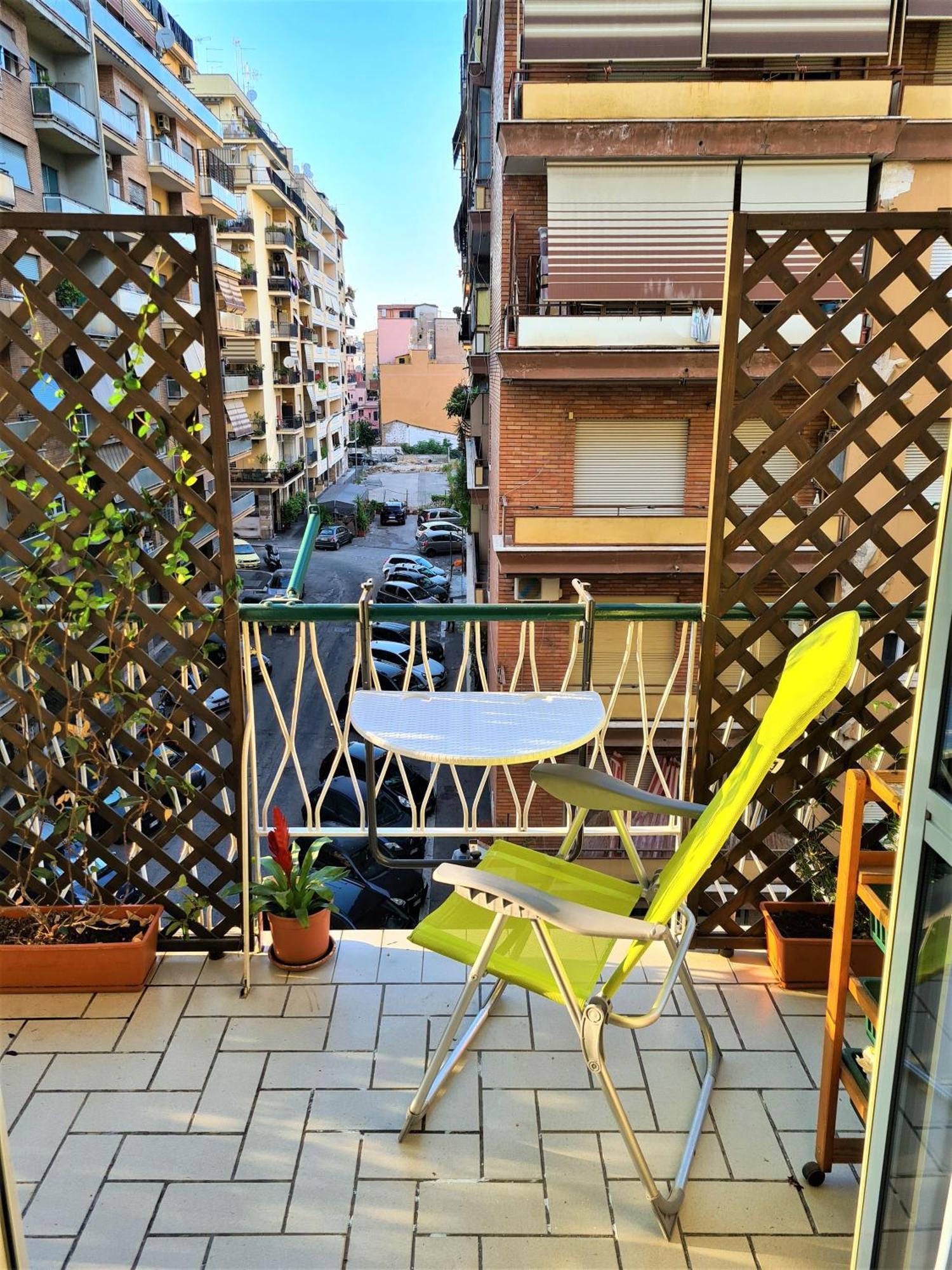 Homestay Semi-central *